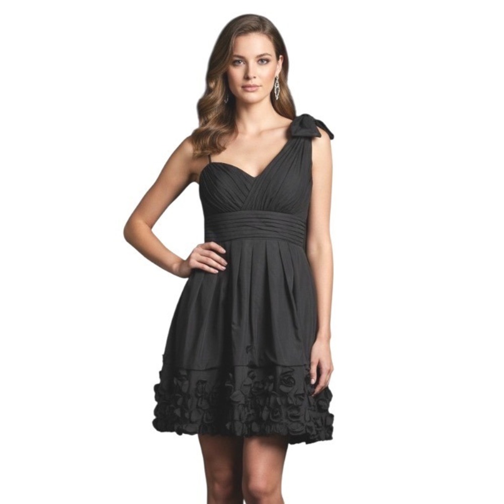 BCBG MAXAZRIA Mini Party Dress BLACK Pleated SATEEN One-Shoulder FLOWER PETALS 8